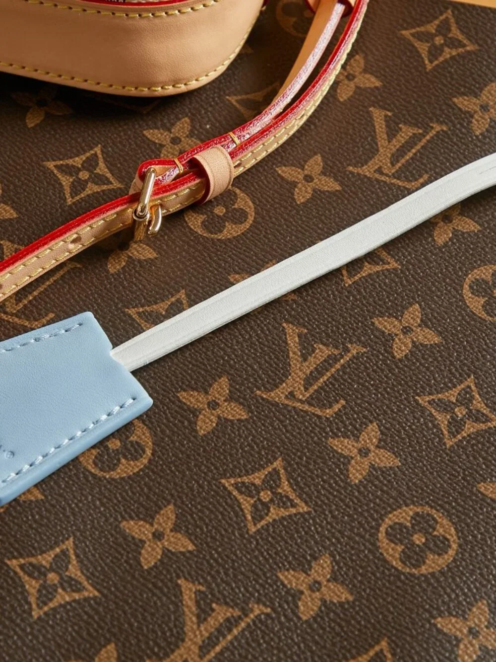 Louis Vuitton Alma BB Damier Azur